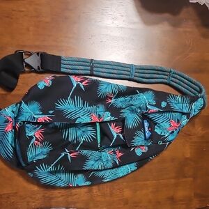 Kavu Black and Teal Crossbody Bag